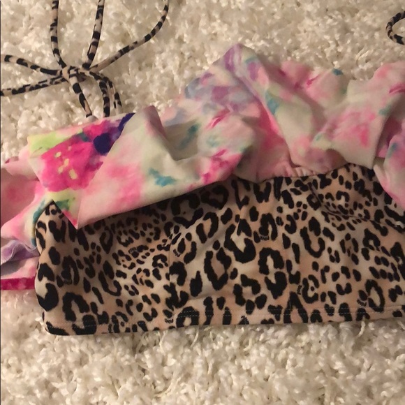 Swim top! - Picture 2 of 2